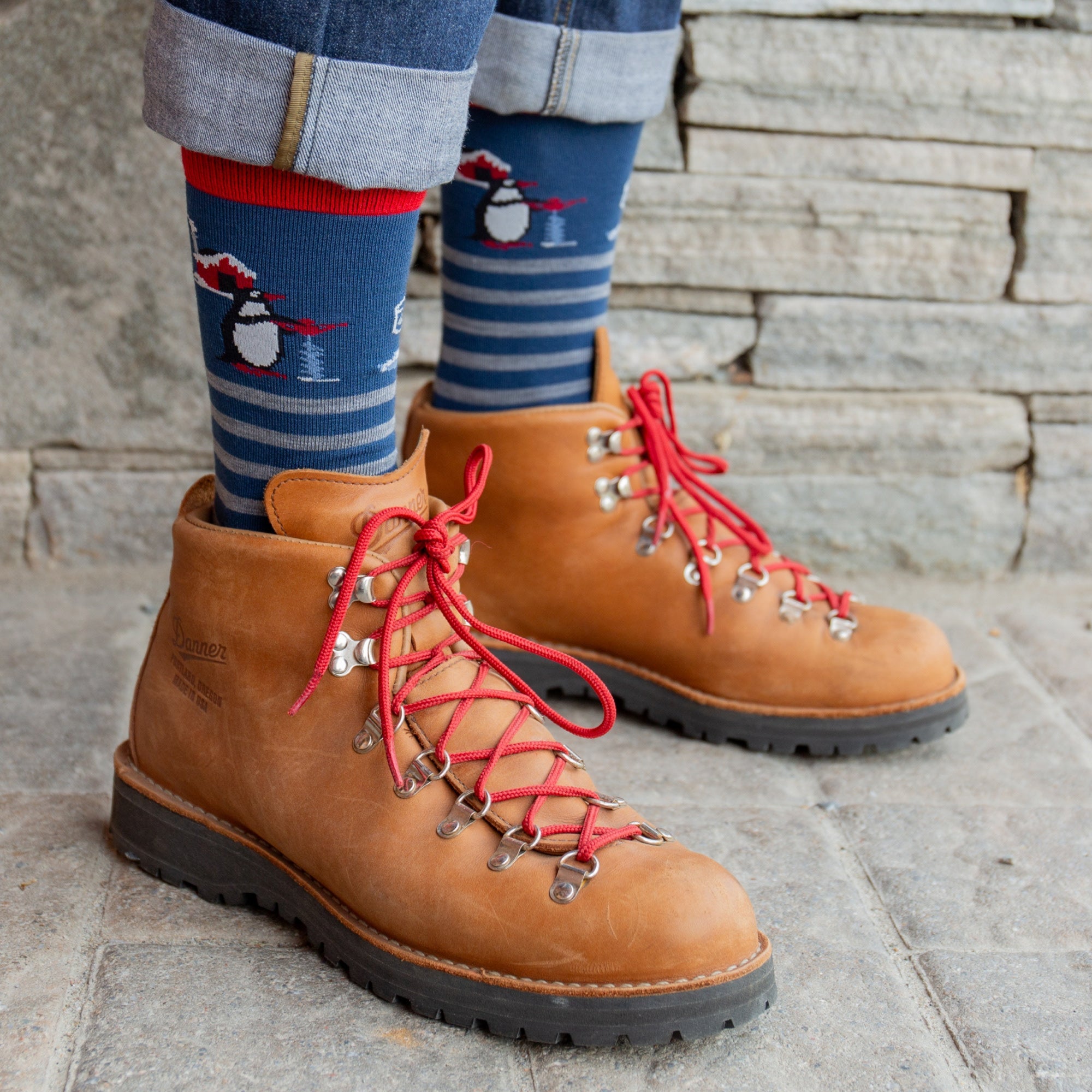 Darn Tough Socks Men's Wild Life Crew Lightweight Lifestyle Socks - Image 2