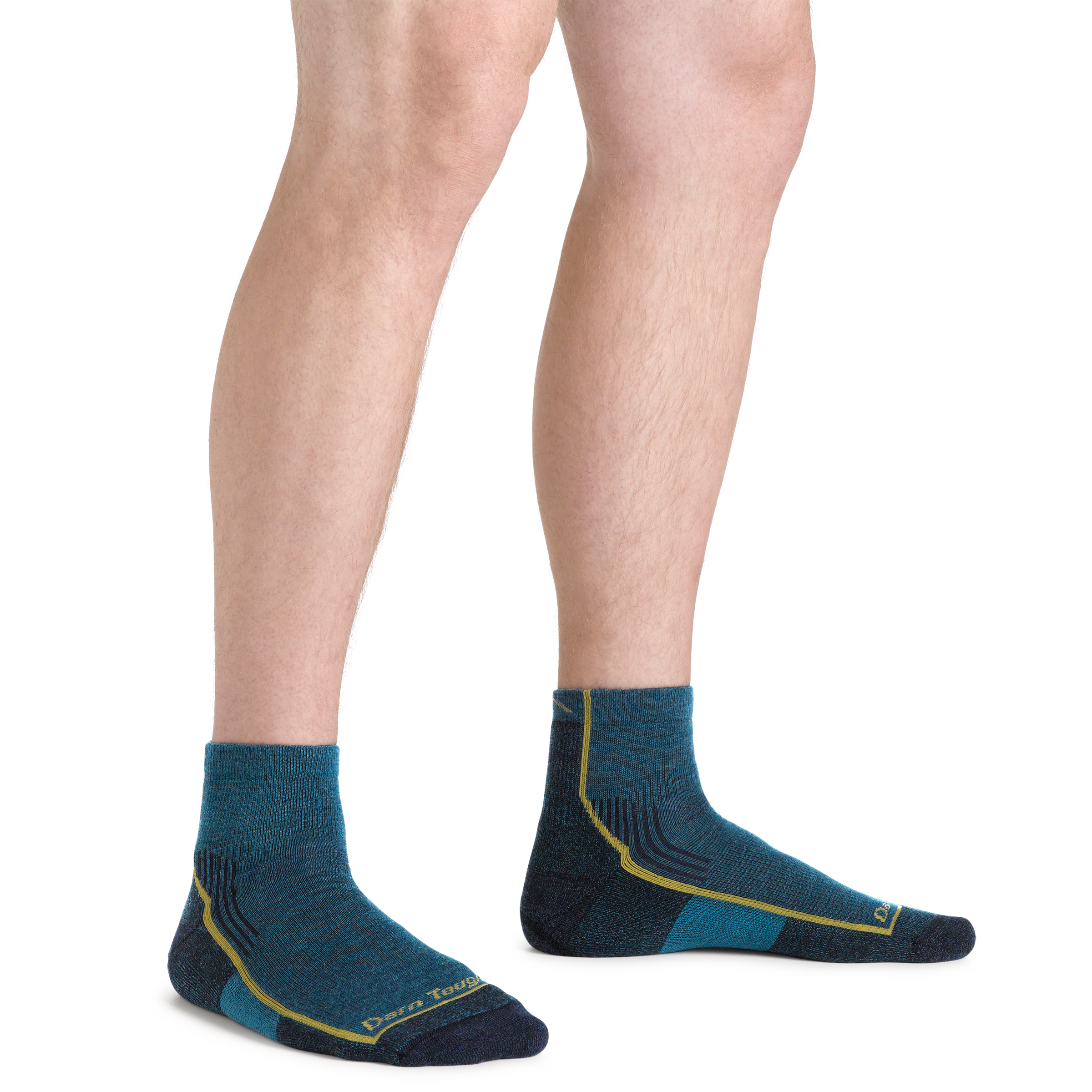 Darn Tough Socks Men's Hiker Quarter Midweight Hiking Socks - Image 9