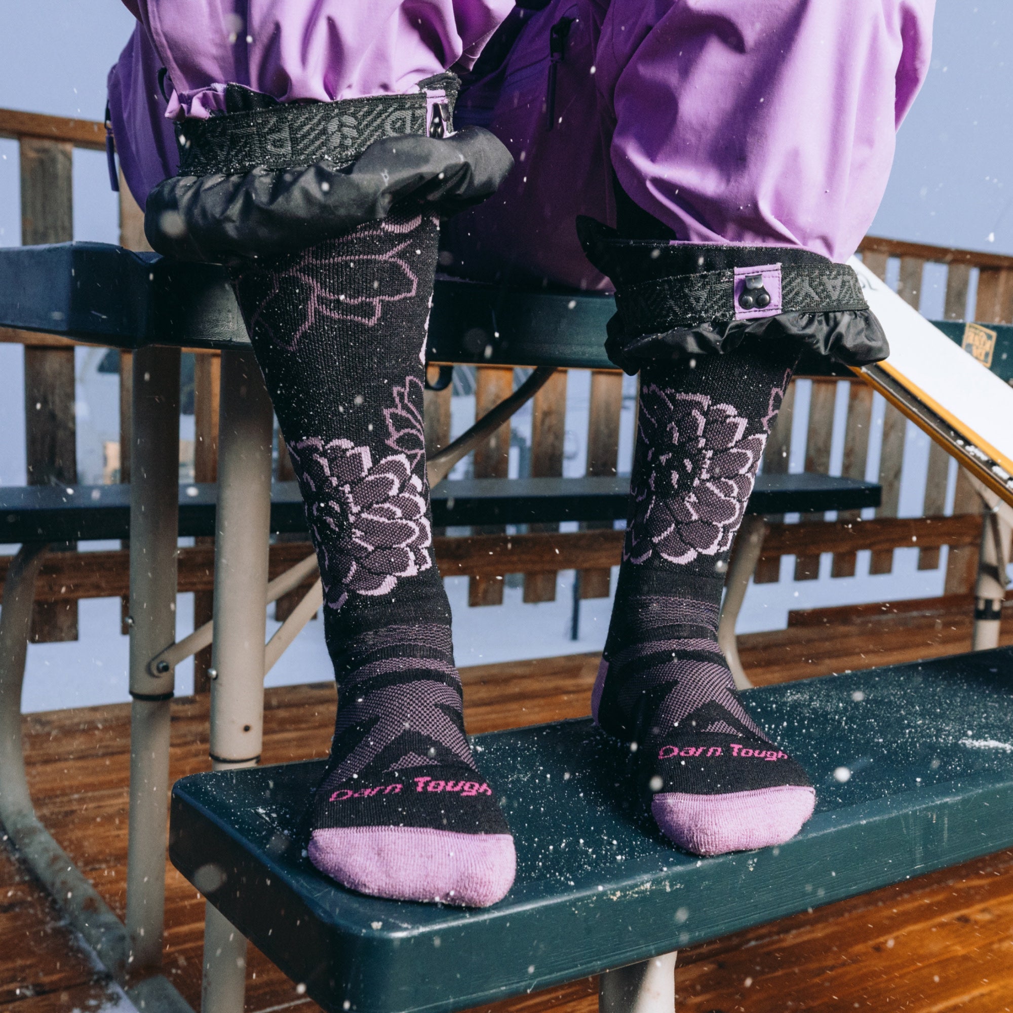 Darn Tough Socks Women's Dahlia Over-the-Calf Midweight Ski & Snowboard Socks - Image 2