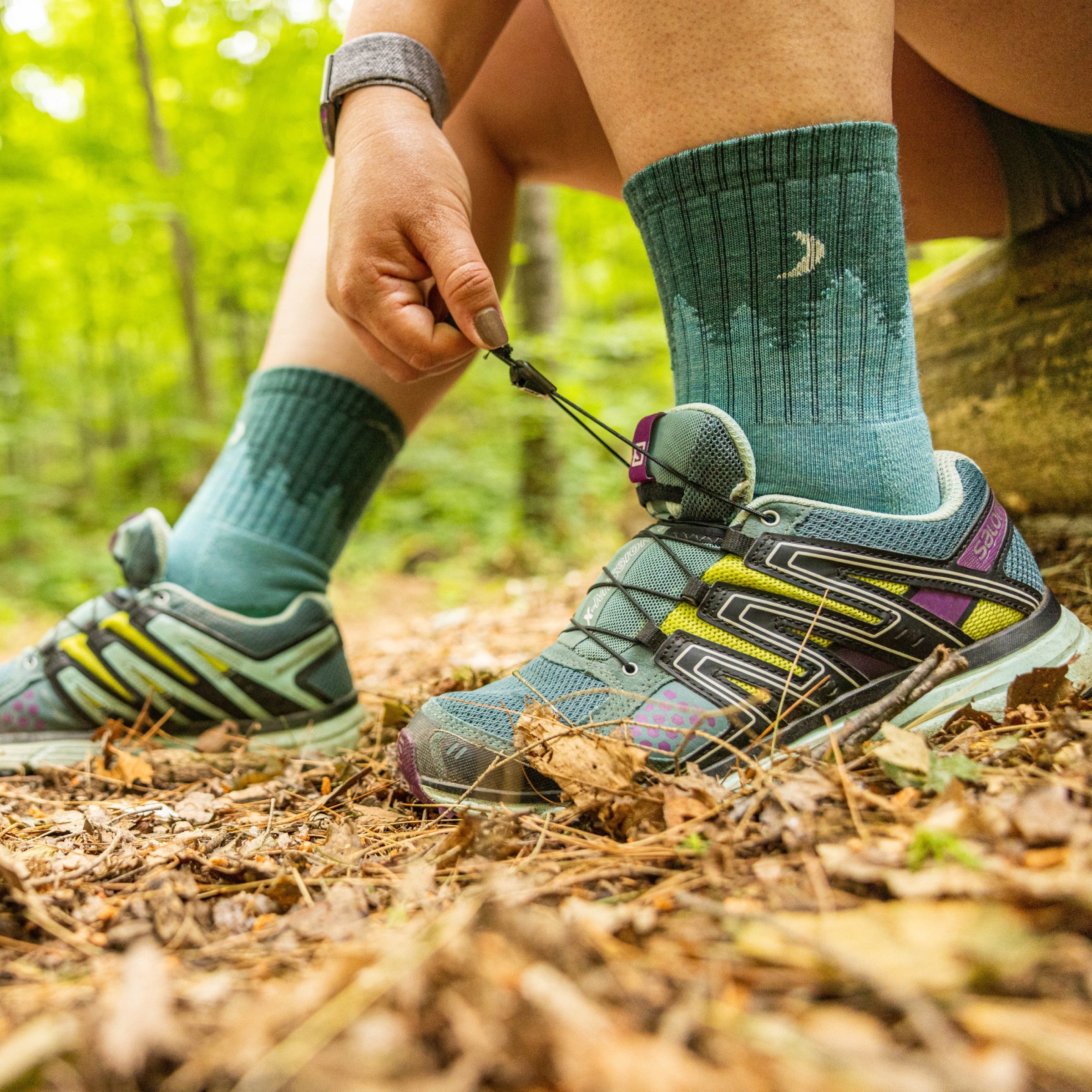 Darn Tough Socks Women's Treeline Micro Crew Midweight Hiking Socks - Image 10