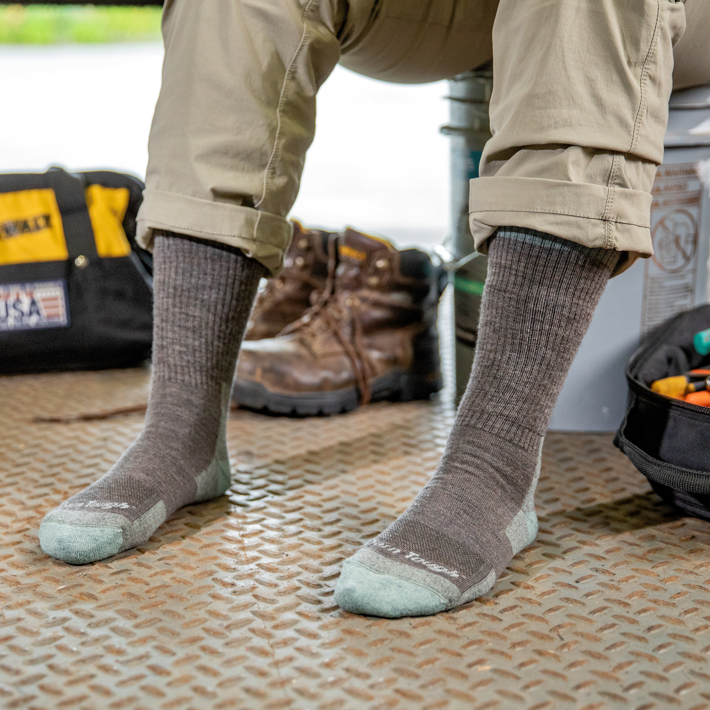 Darn Tough Socks Women's RTR Boot Midweight Work Sock - Image 6