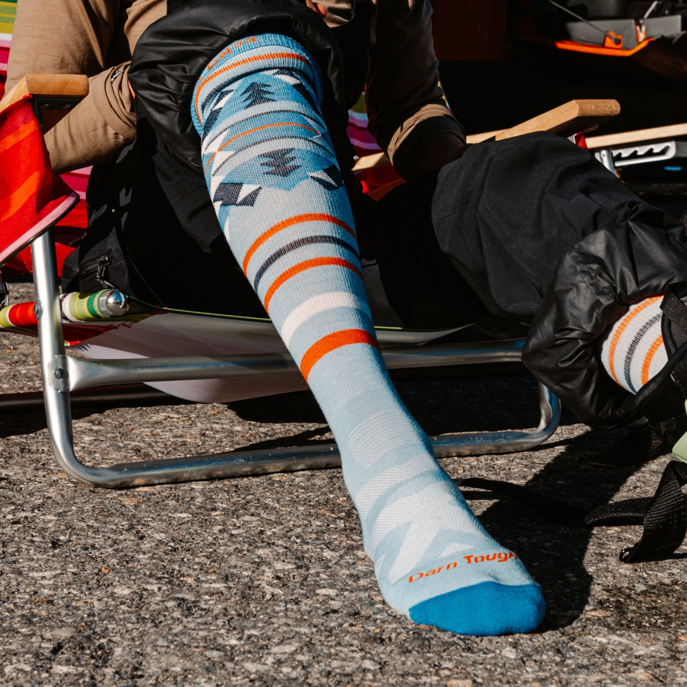 Darn Tough Socks Women's Snowscape Over-the-Calf Lightweight Ski & Snowboard Sock-Last Chance - Image 2