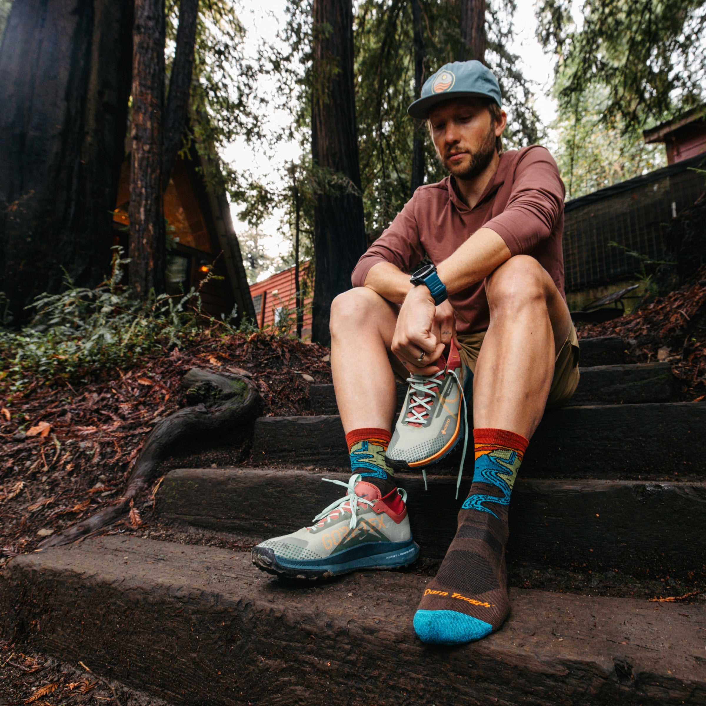 Darn Tough Socks Men's Chasing Waterfalls Micro Crew Lightweight Hiking Socks - Image 9