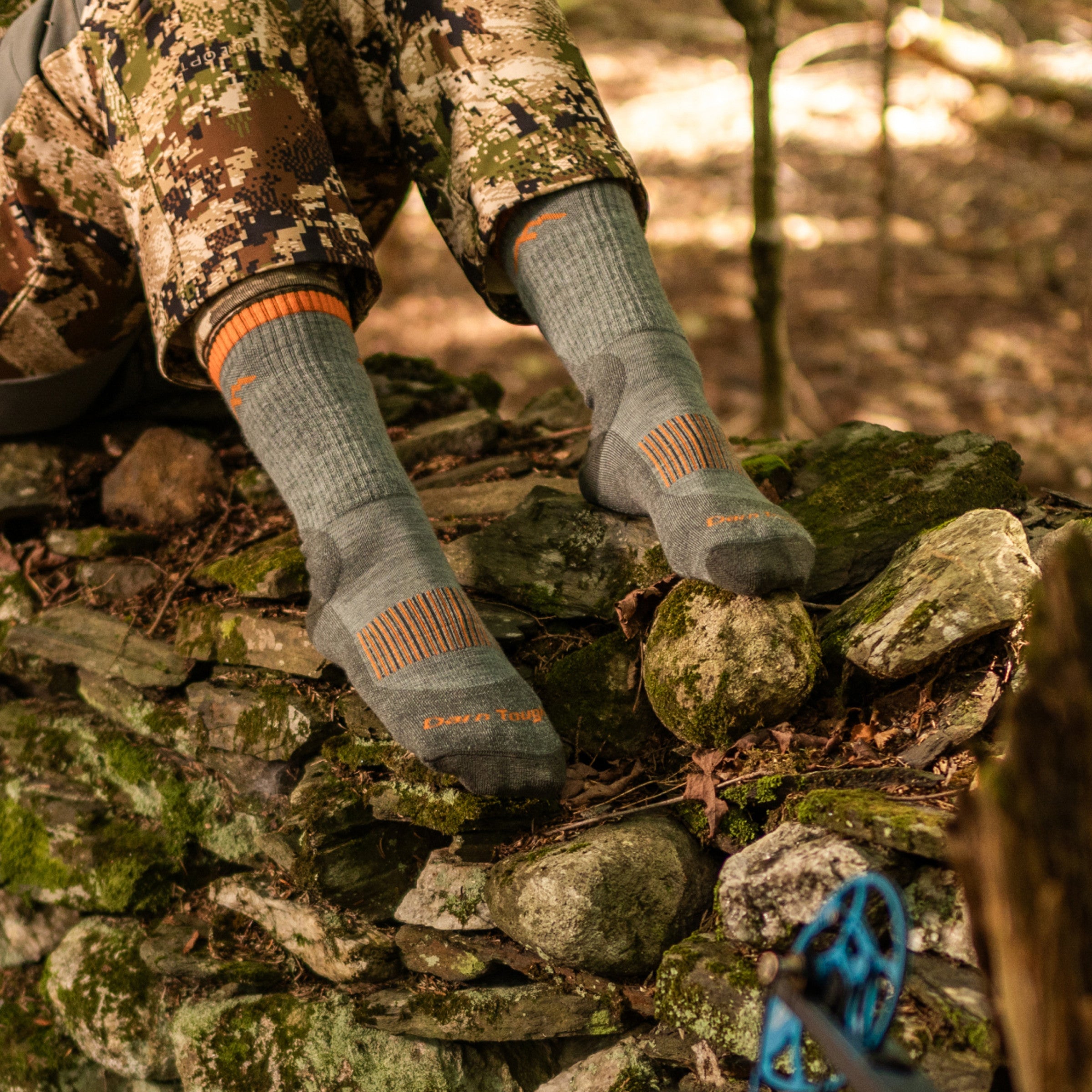 Darn Tough Socks Women's Boot Midweight Hunting Socks - Image 3