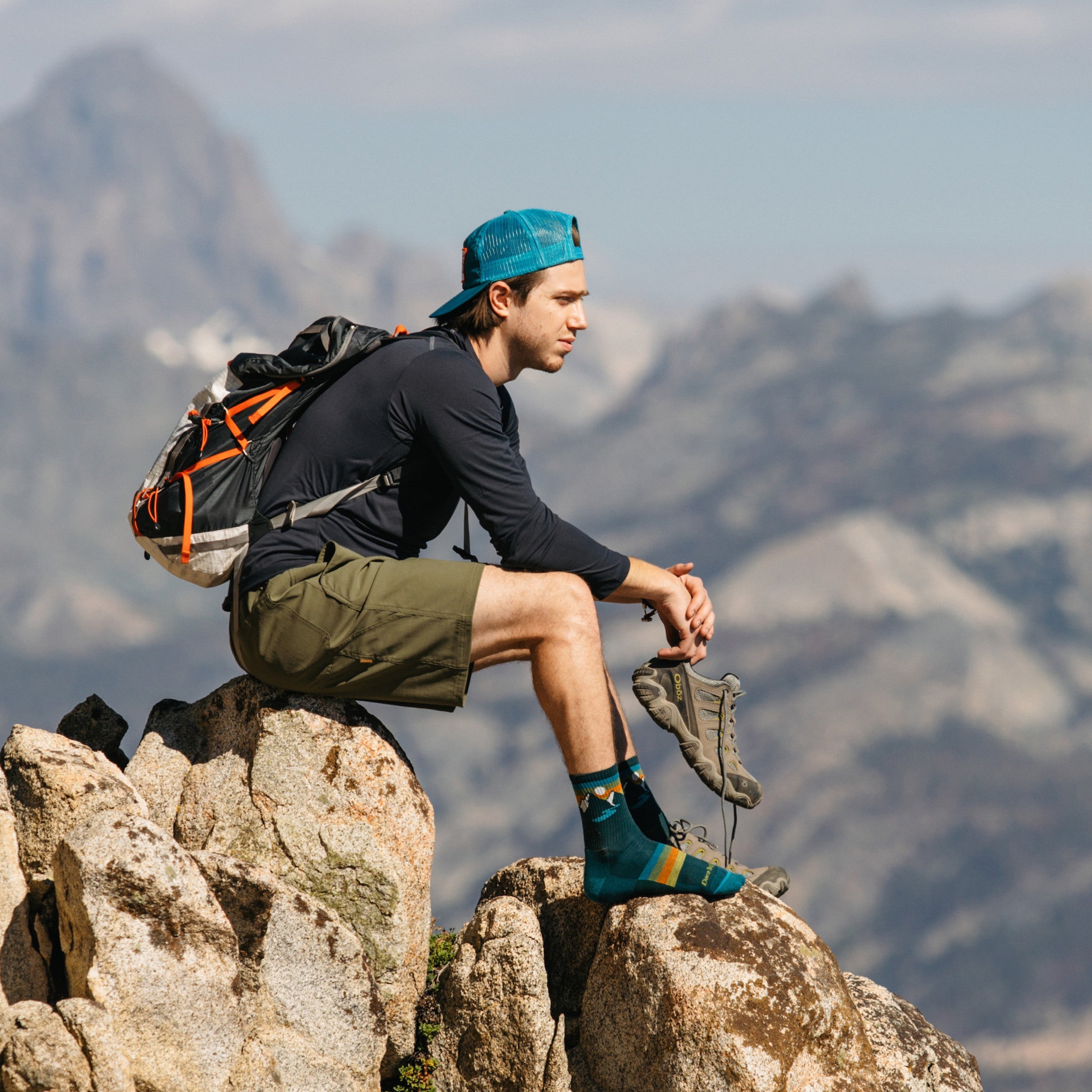 Darn Tough Socks Men's Sunset Ridge Micro Crew Lightweight Hiking Socks - Image 7
