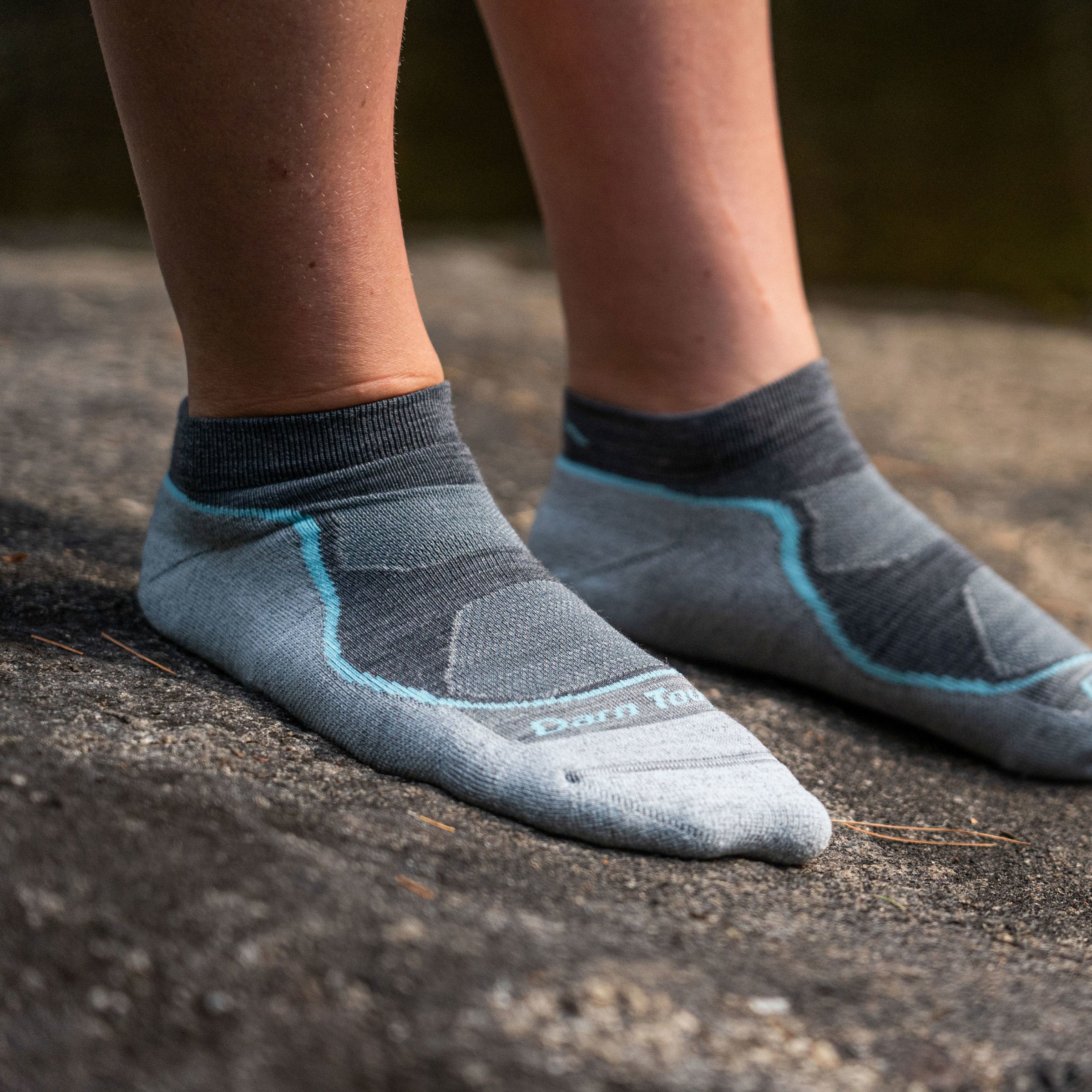 Darn Tough Socks Women's Light Hiker No Show Lightweight Hiking Socks - Image 12