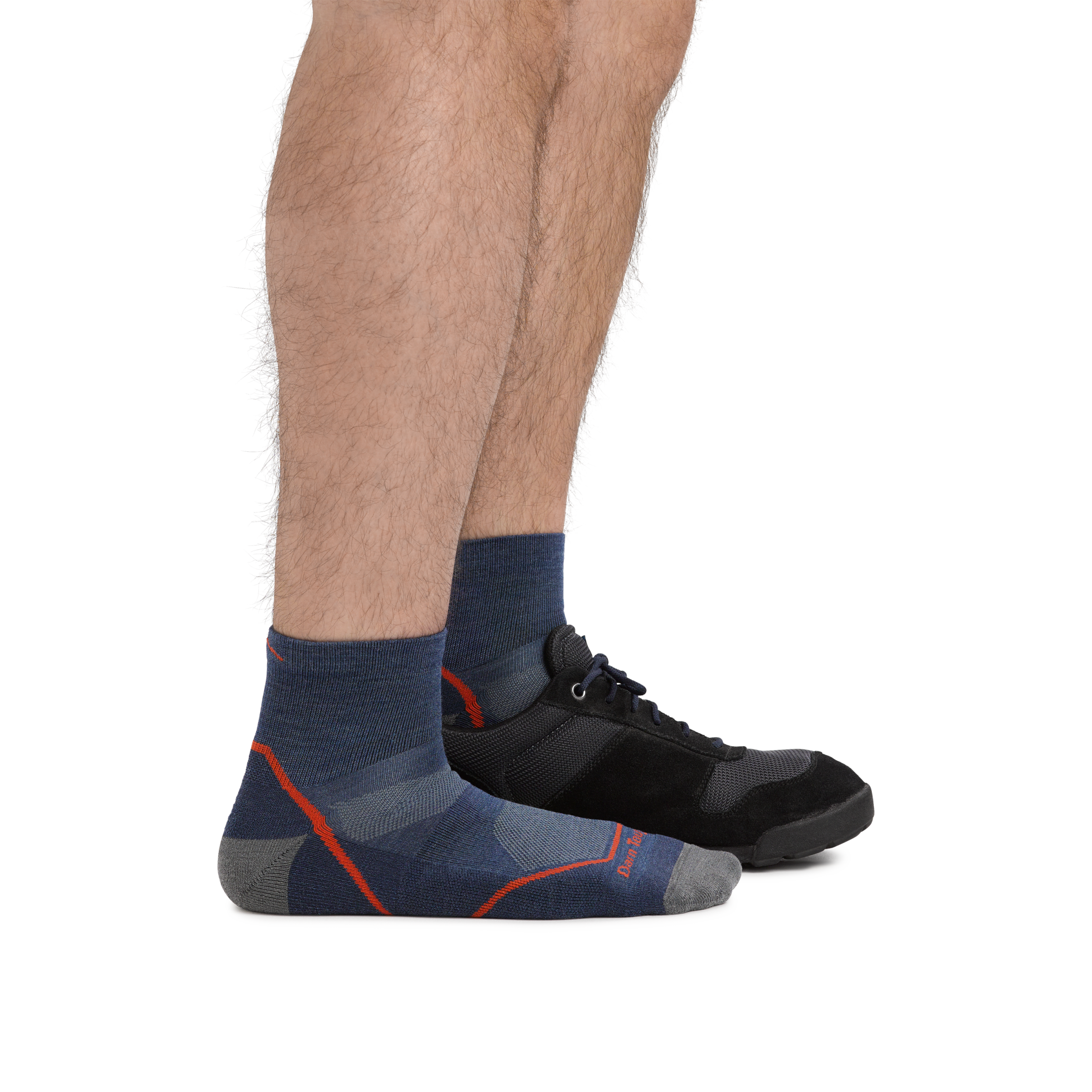 Darn Tough Socks Men's Light Hiker Quarter Lightweight Hiking Socks - Image 6