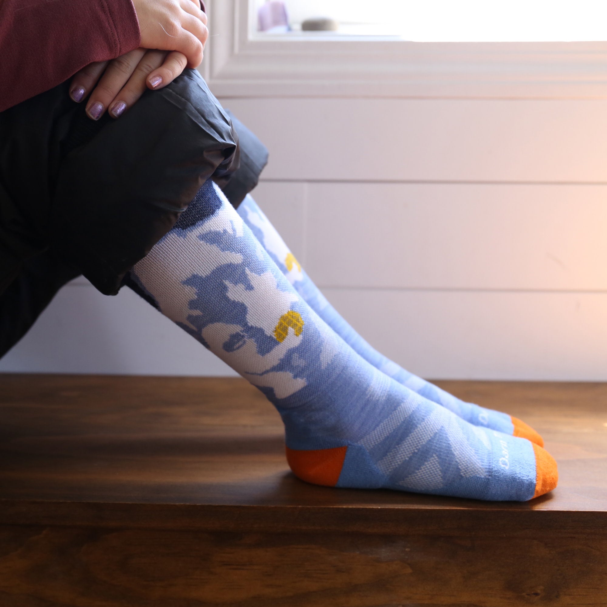 Darn Tough Socks Yeti Over-the-Calf Midweight Ski & Snowboard Multi-Pack - Image 8
