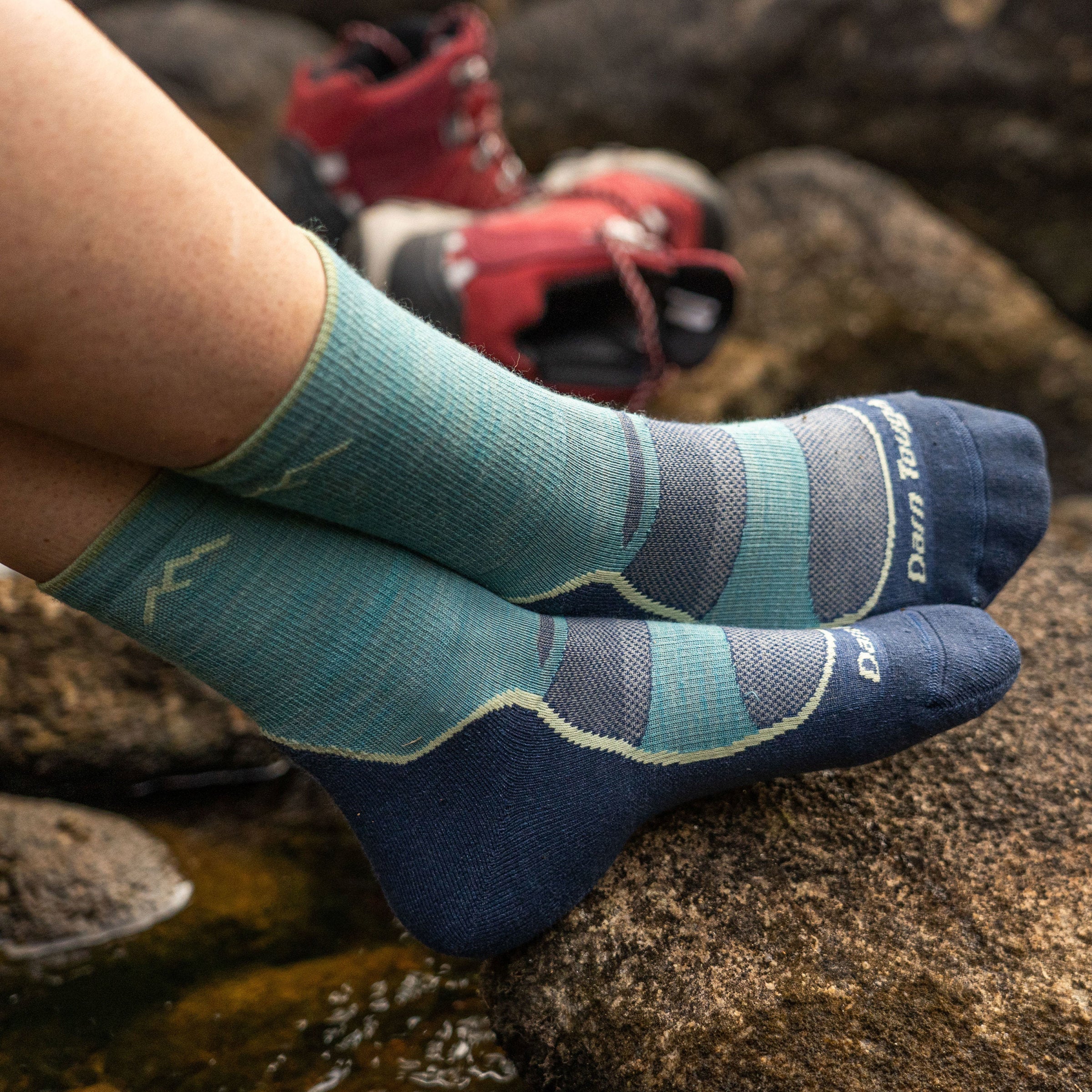 Darn Tough Socks Women's Light Hiker Micro Crew Lightweight Hiking Socks - Image 11
