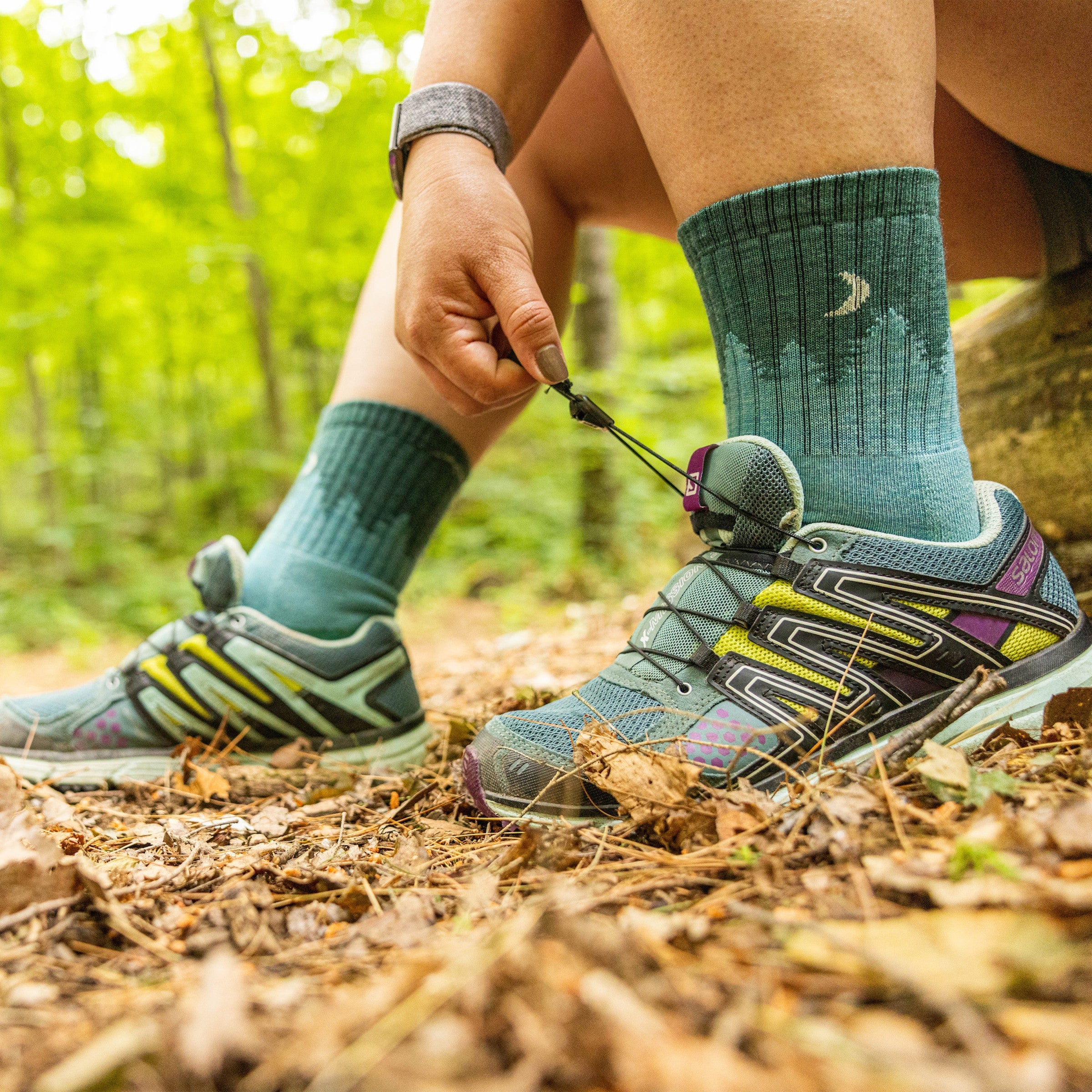 Darn Tough Socks Women's Treeline Micro Crew Midweight Hiking Socks - Image 13